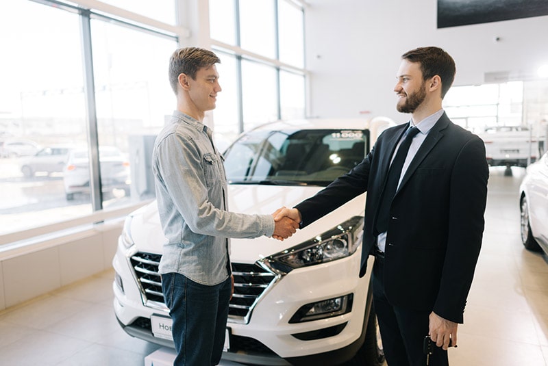 Compro auto per esportazione a Pavia